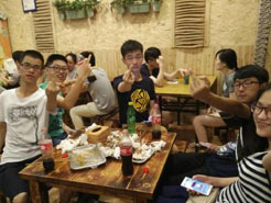 岳口镇烧烤加盟,学烧烤技术,开烧烤店多少钱疯狂烤翅加盟